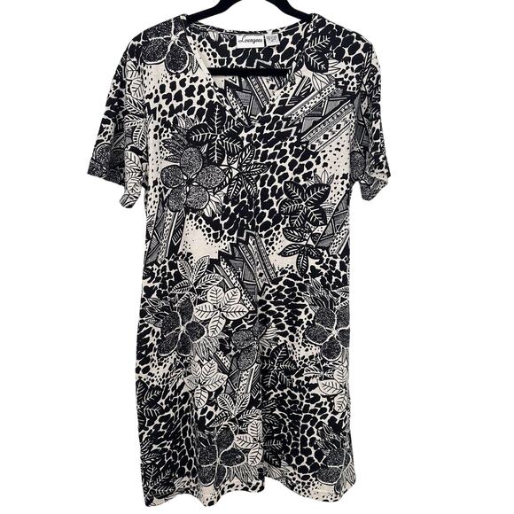 Loungees Size Medium Floral Shift Dress Pockets Black Short Sleeve V-Neck - Picture 1 of 6